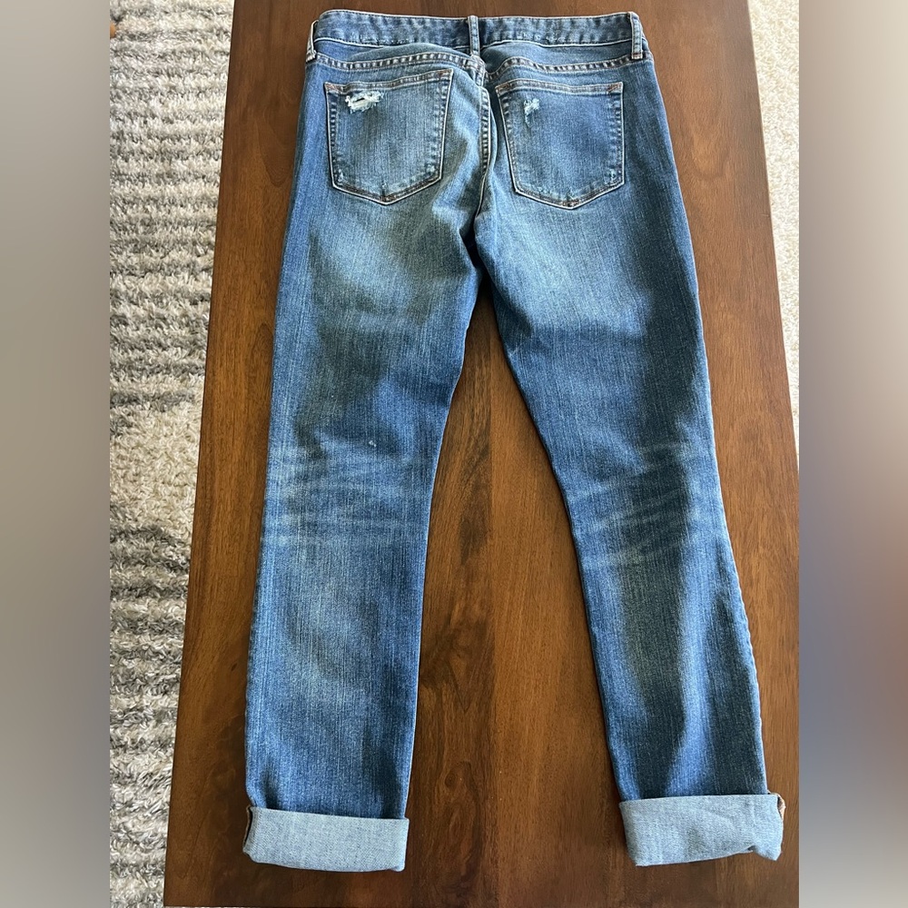 Gap Distressed Blue Jeans - Picture 3 of 3